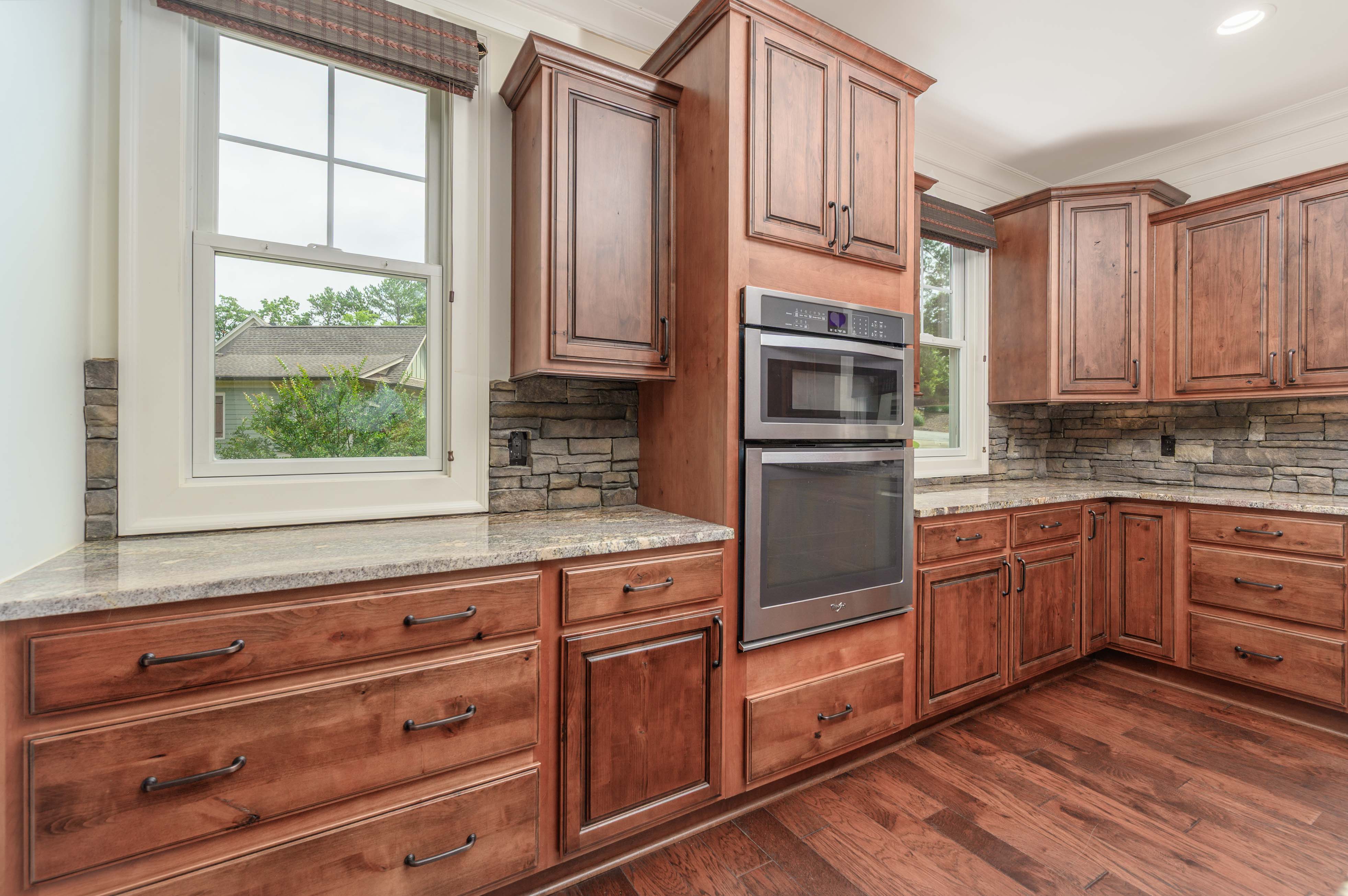 1080 Club Pointe Circle image 9